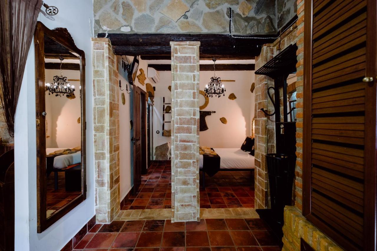 Hotel Rural Finca La Herencia Guadalcanal Exteriér fotografie